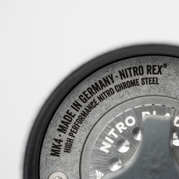 C40 LAB Series Nitro Blade