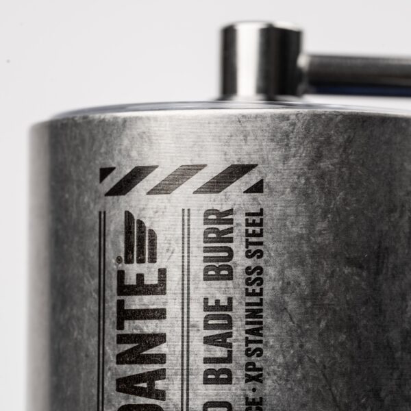 C40 LAB Series Nitro Blade