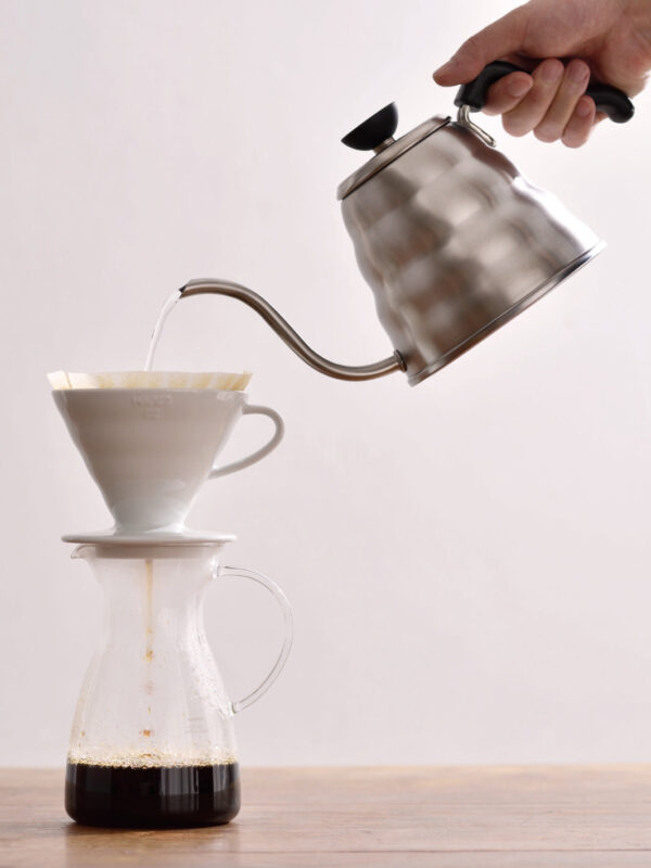hario-heatproof-coffee-decanter-600ml-20-2718fb-hario_hcd-600t-heatproof-decanter_600ml_brewing_1 HARIO Heatproof Coffee Decanter (600ml/20.3oz)