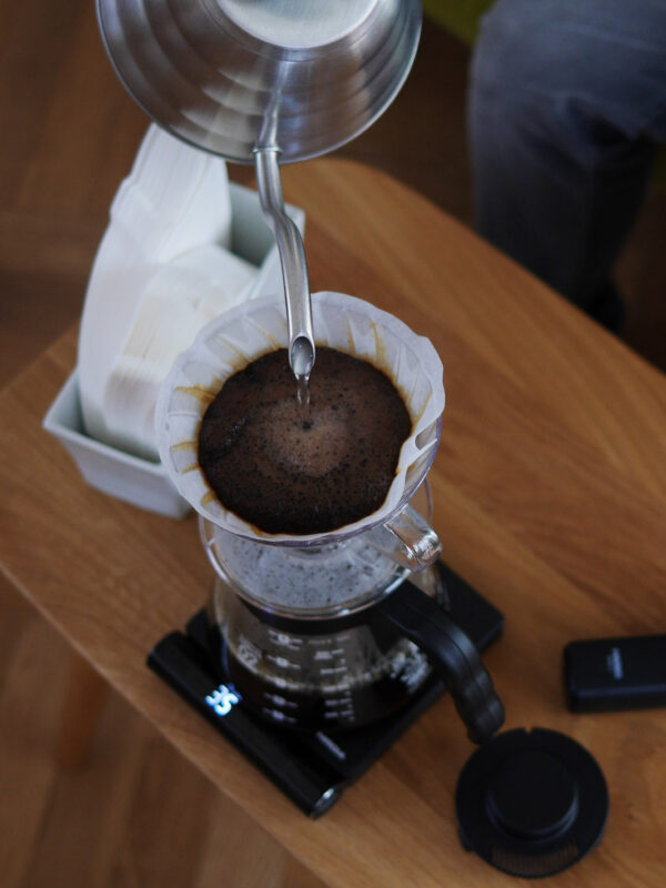 hario-v60-02-coffee-server-700ml-24oz-194508-14b085d2-3d4d-4306-85e0-9bbee2001aac_2453bccc-2aaf HARIO V60-02 Coffee Server (700ml/24oz)