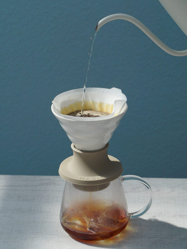 HARIO V60-02 SWITCH Immersion Dripper (200ml/6.76oz) (Ceramic)